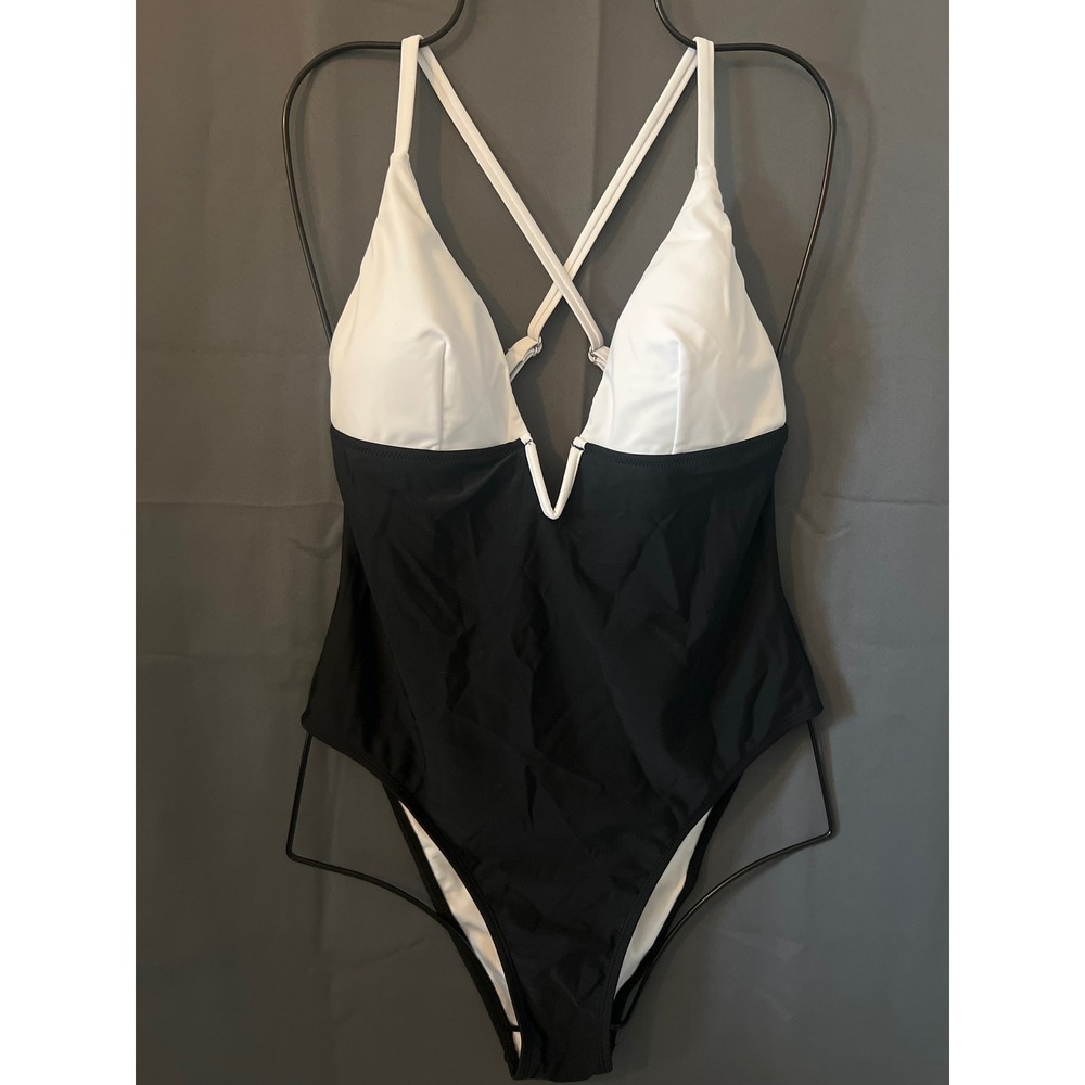 CUPSHE Colorblock One Piece Swimsuit White Black V-Neck Strappy